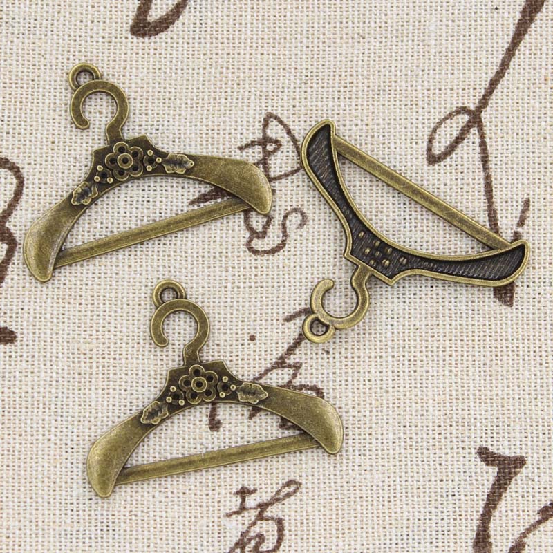 8pcs Charms Kleding Stand Hang - Jewelry Making Table recensie en prijs